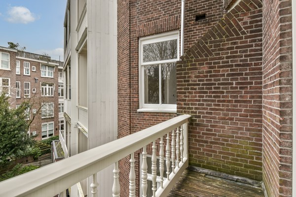 Medium property photo - Johannes Verhulststraat 4-2, 1071 NC Amsterdam